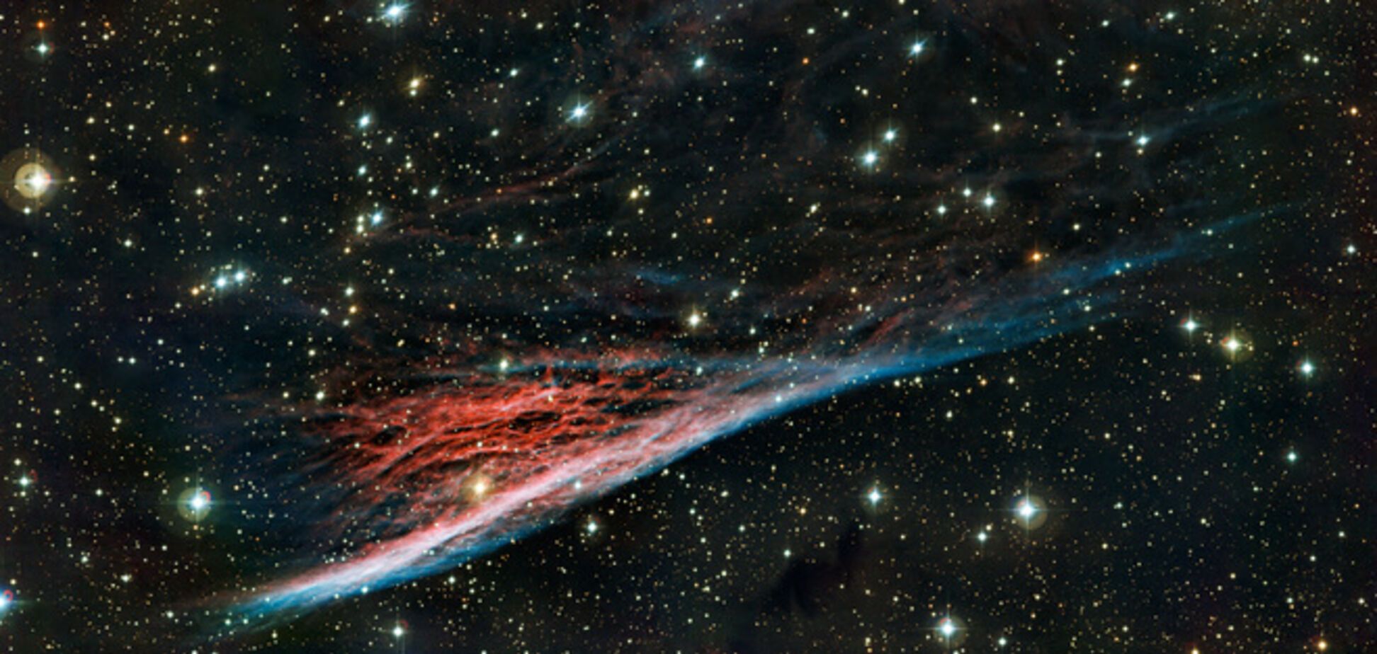 Получено фото туманности Карандаша, образованной после взрыва звезды
