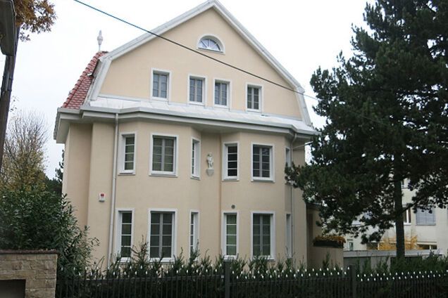 В Австрии нашли еще три дома Азаровых: опубликованы фото