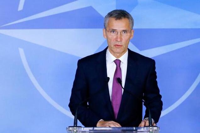 В ближайшем будущем НАТО не собирается принимать Украину - генсек альянса