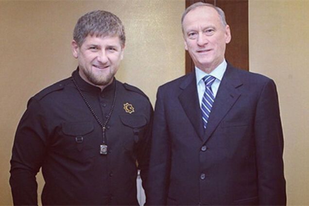 На фоне событий в Грозном Кадырова решили наградить медалью