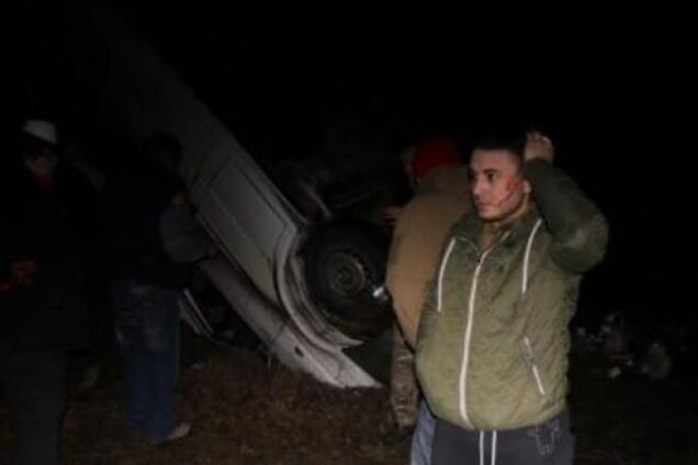 Чоловік співачки Alyosha потрапив в ДТП, повертаючись із зони АТО: фото наслідків 