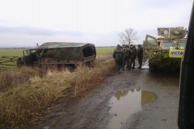 Бойцы Нацгвардии подорвались на мине террористов: один погиб, другой ранен