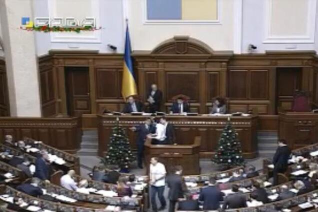 Коалиция со второй попытки усилила полномочия СНБО