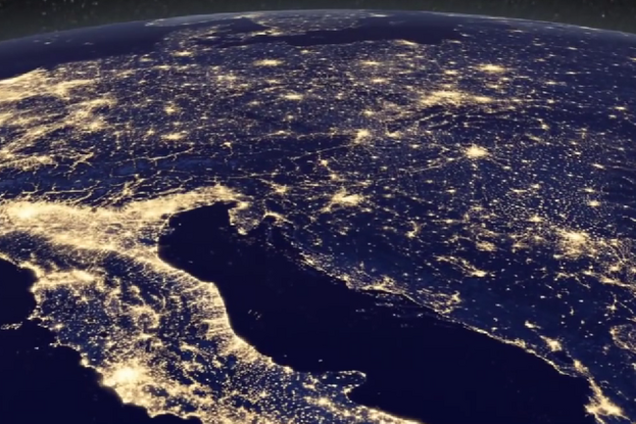 NASA показала, як виглядає Земля в передноворічні свята