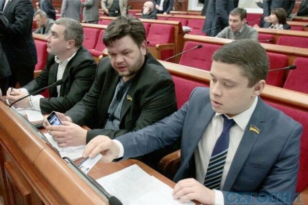 В Киевраде прошло первое заседание после ремонта: опубликованы фото