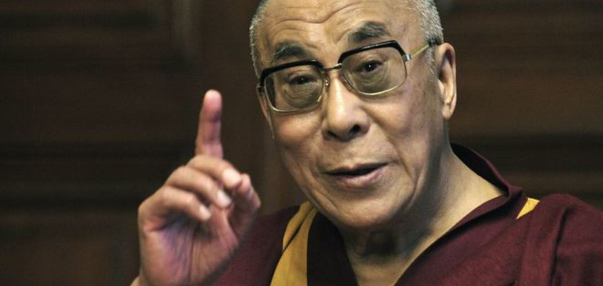 Третью мировую войну может начать сумасшедший с ядерной кнопкой - Далай-лама 