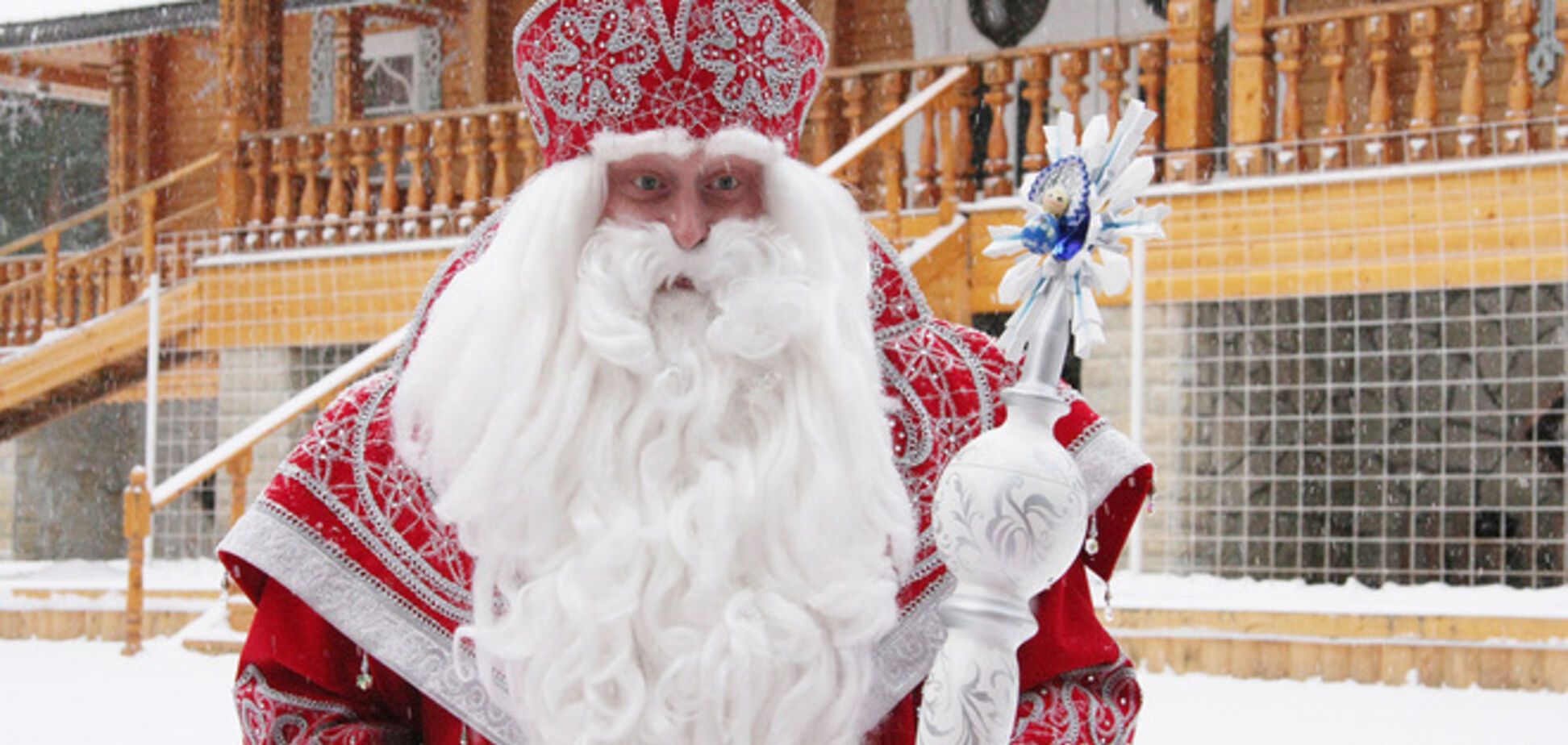 Крым остался без света за минуту до выступления Деда Мороза из России