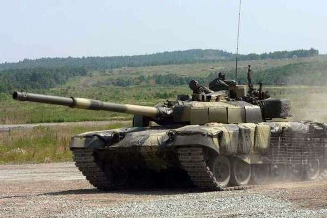 Бійцям АТО передали нову партію танків