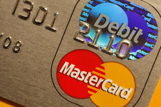 Вслед за Visa MasterCard тоже прекратила работу в оккупированном Крыму