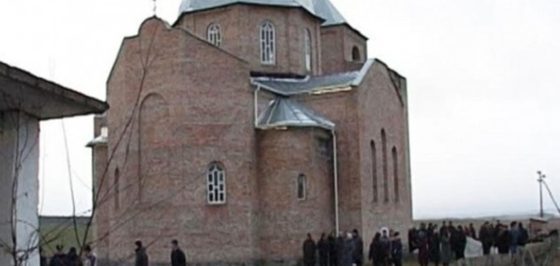УПЦ МП обвинила 'Правый сектор' в захвате двух храмов на Ривненщине