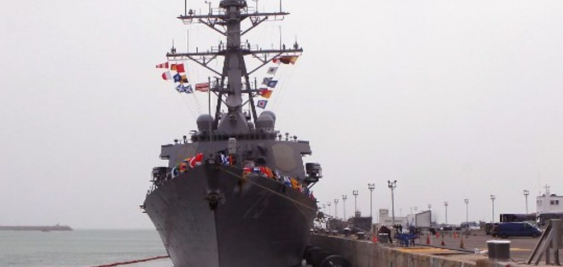В Черное море 'для укрепления мира и стабильности' идет эсминец США