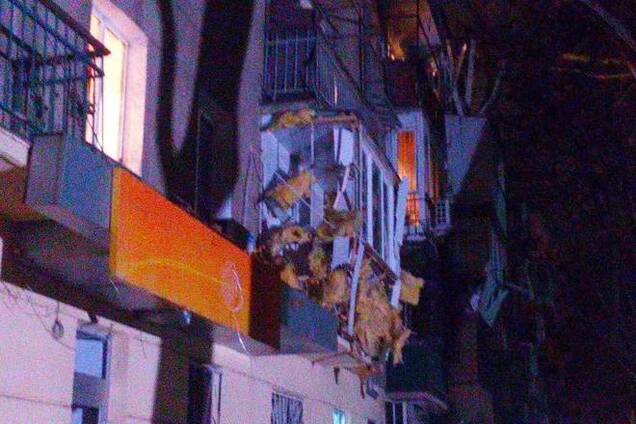 В Одессе на улице взорвался человек: фото с места происшествия