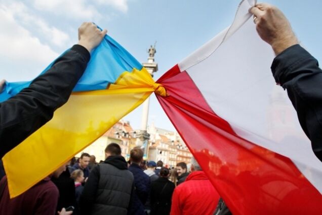 Польша пообещала поддержать Украину на форуме НАТО