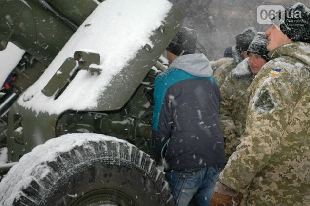 В Запорожье показали военную технику, 'воевавшую' в зоне АТО: фото с выставки