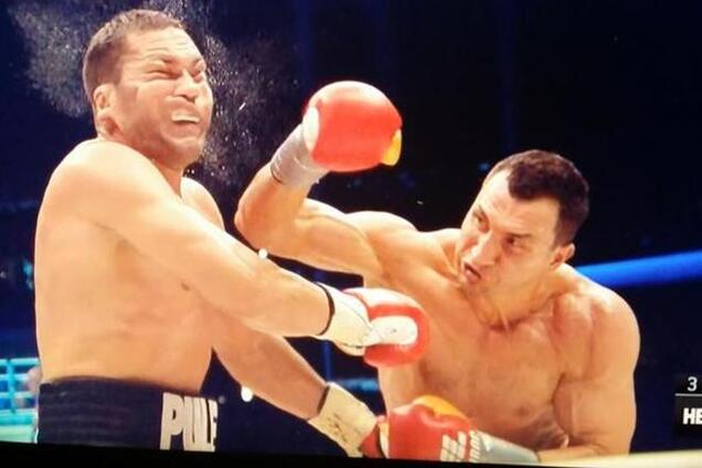 Нокаут от Кличко признан лучшим в 2014 году: видео шедевра