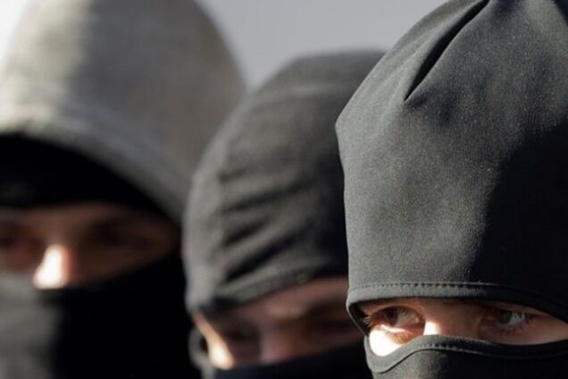 В Киеве люди в масках похитили мужчину, объявлен план 'Перехват' — СМИ