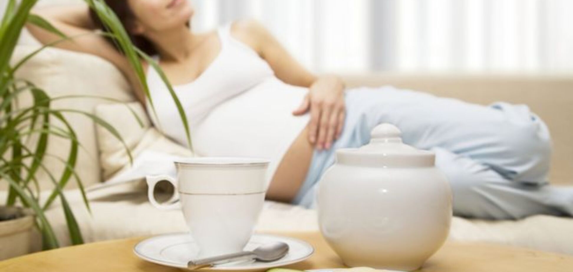 Простой способ избавиться от отеков во время беременности