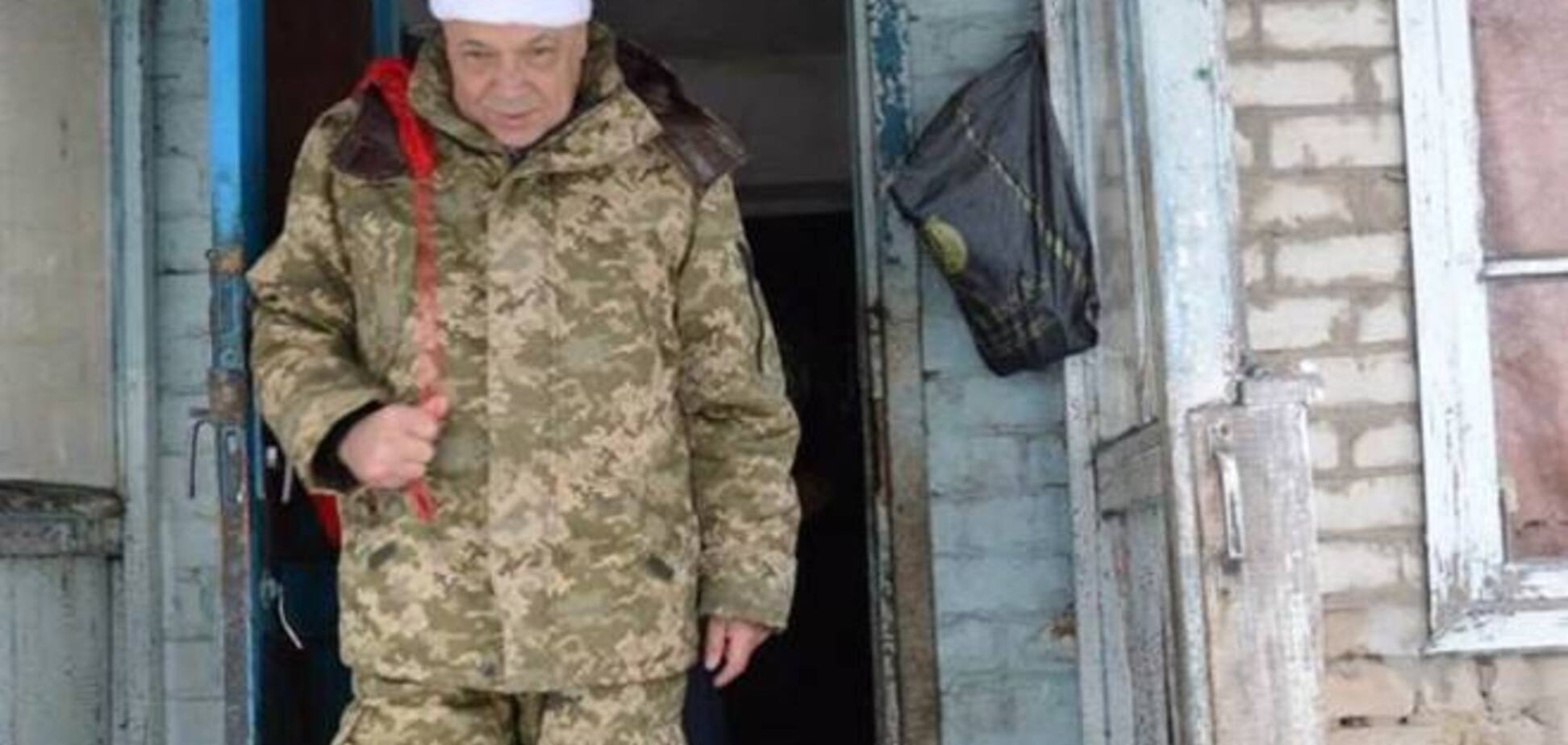 Губернатор Луганска Геннадий Москаль нарядился боевым Дед Морозом 
