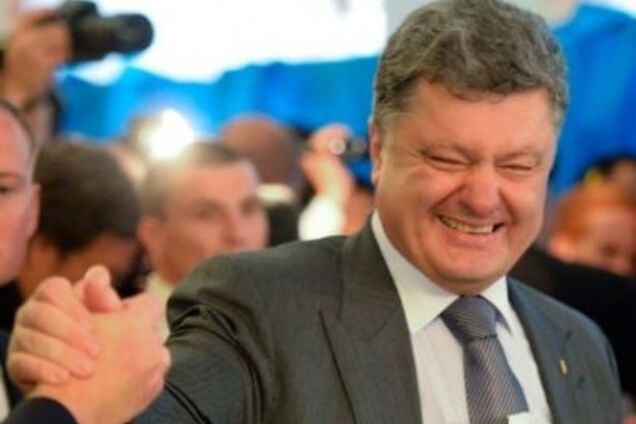 Четверть украинцев считает Порошенко политиком года – соцопрос