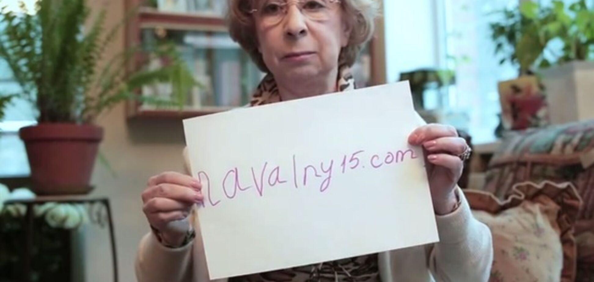 Ахеджакову шантажируют видеороликом с прокремлевской агитацией и обвиняют во взятке