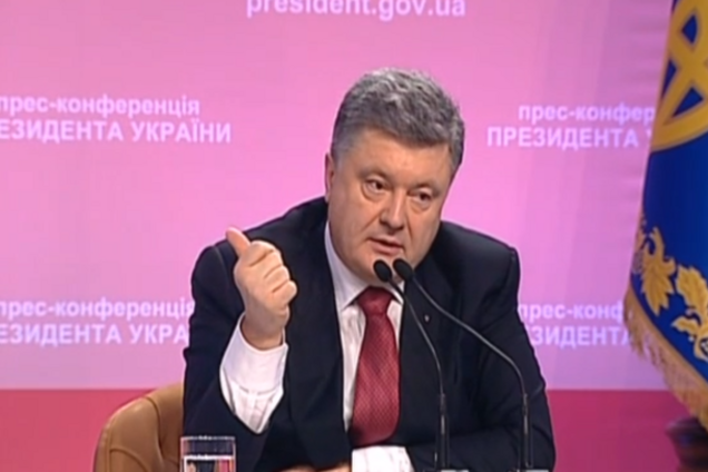 Порошенко: у нас достаточно танков и артиллерии, чтоб не допустить наступления
