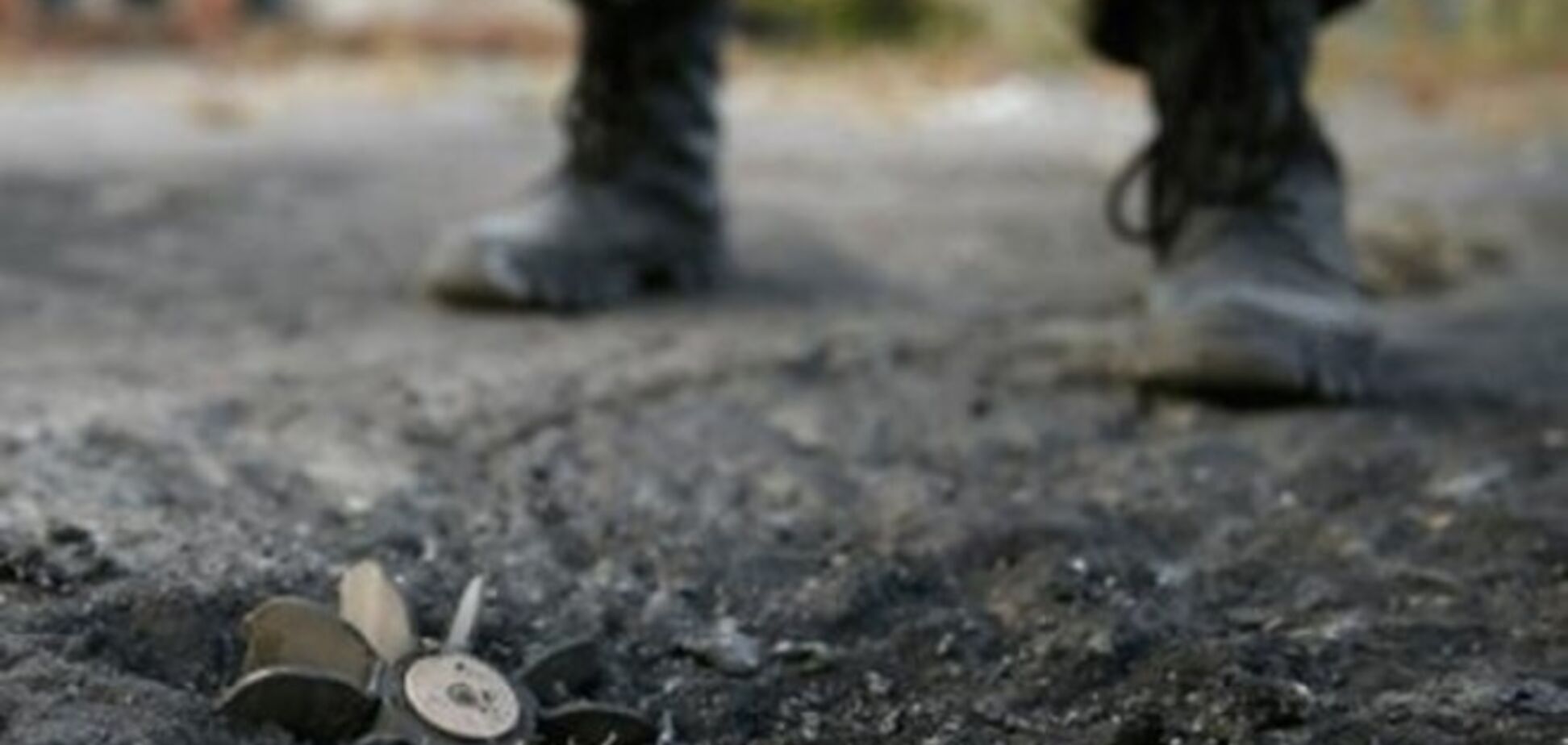 В Донецке на мощной мине подорвались российские морпехи: четверых насмерть, девятерых - ранило