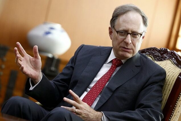 НАТО успокоил Кремль, что не представляет угрозу для России