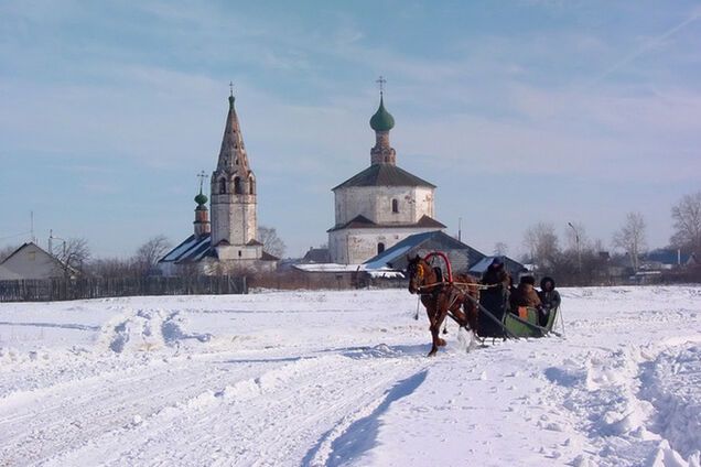 После обвала рубля в России самыми горячими стали туры не в Париж, а в Кострому