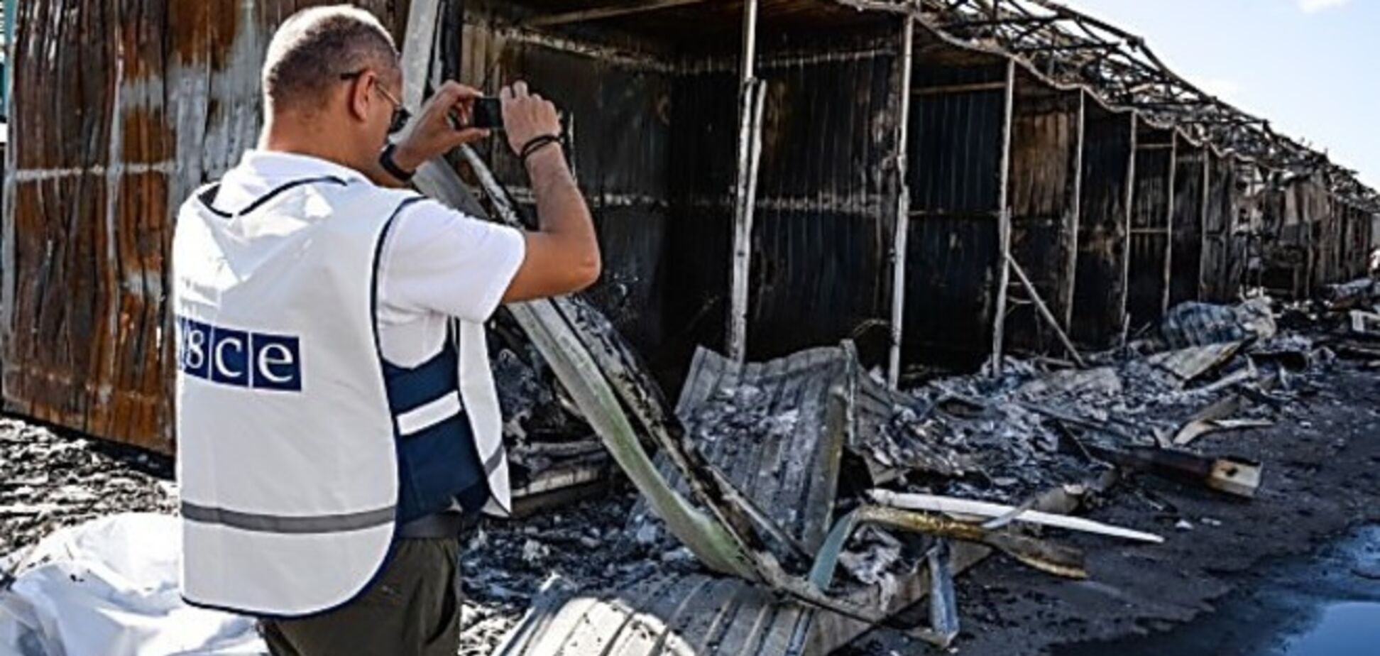 Пока генералы договариваются о мире, террористы палят из минометов и 'Градов'