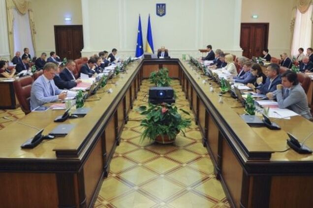 Рада может закрепить в законе обязательную трансляцию заседаний Кабмина