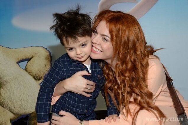 Сын Анастасии Стоцкой становится все больше похож на Филиппа Киркорова