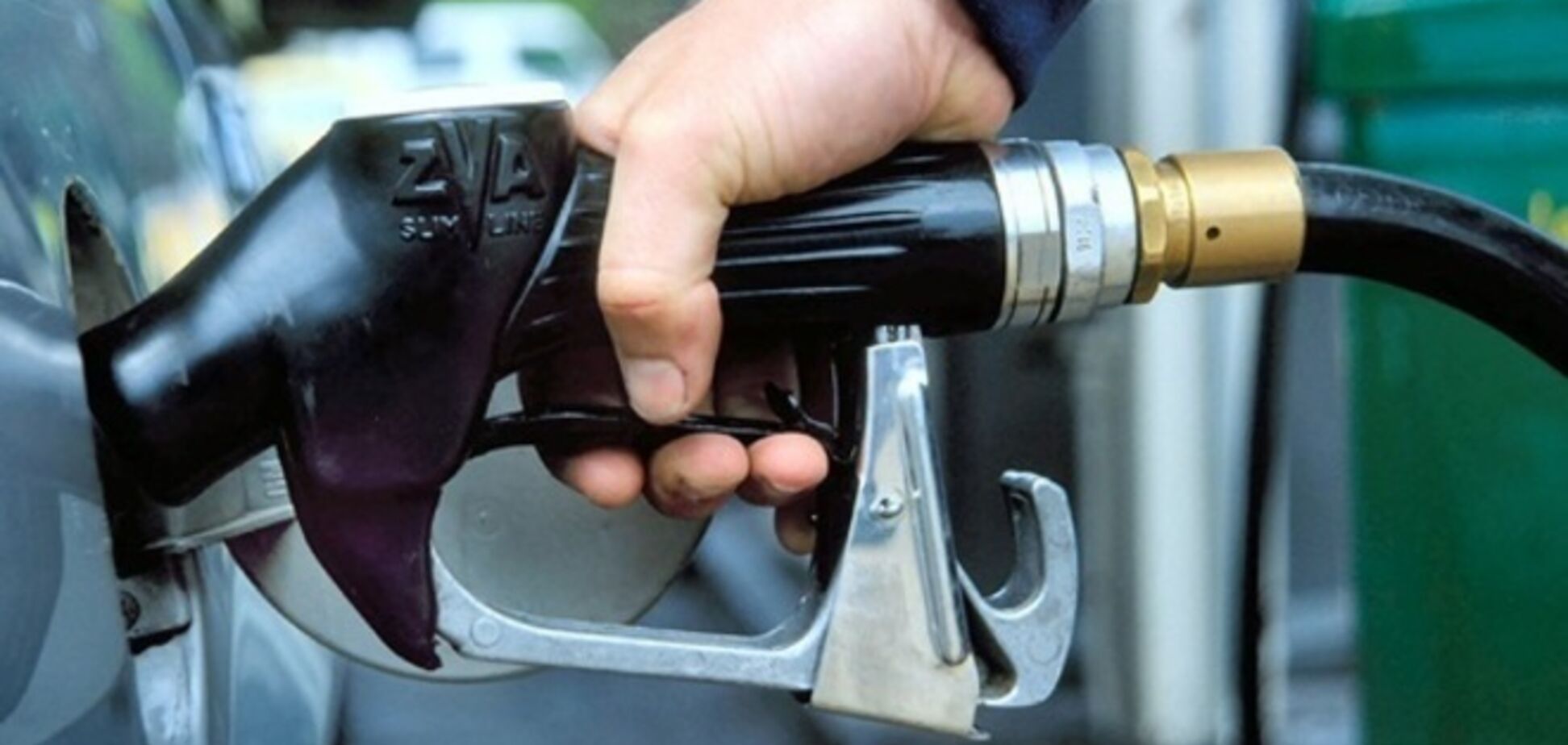 В Украину вернулась контрабанда бензина по 'схеме Курченко' - СМИ