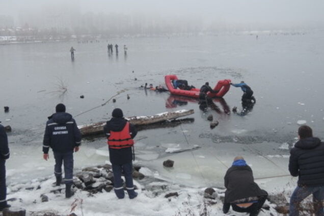 В Киеве ожидают массовых провалов под лед