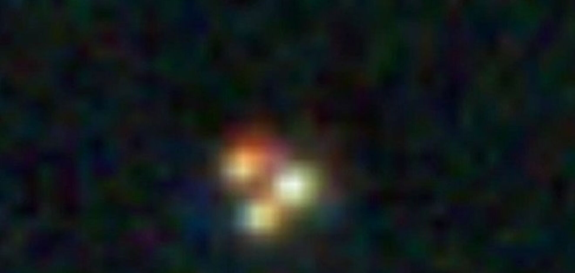 На фото NASA с Луны обнаружили новогодний НЛО