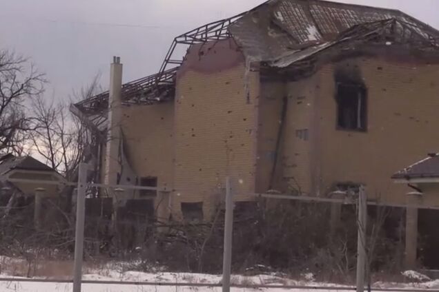 Снайперы в Песках, гранатометы в донецком аэропорту: боевики 'поздравили' воинов АТО с Новым годом