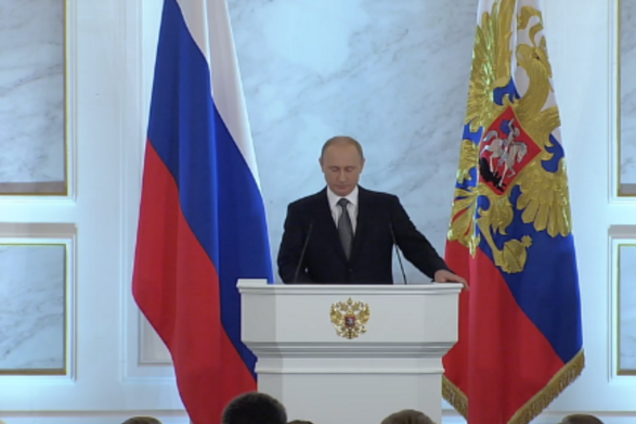 Послание Путина к федеральному собранию: кашель через каждое слово и Украина важнее Чечни