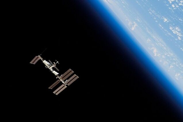 Астронавт столкнулся с НЛО в открытом космосе возле МКС