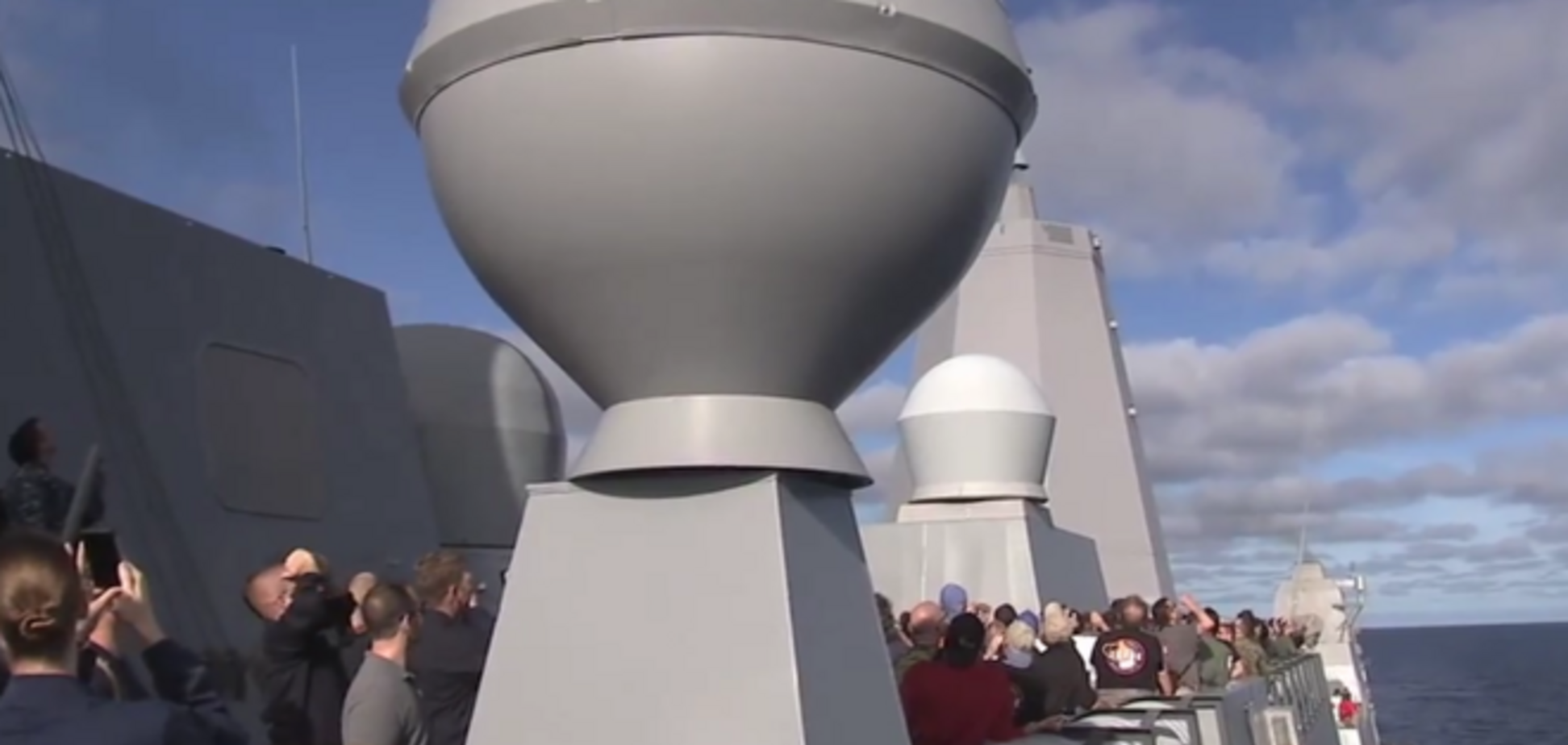 В Тихом океане приводнился космический корабль Orion: опубликовано видео