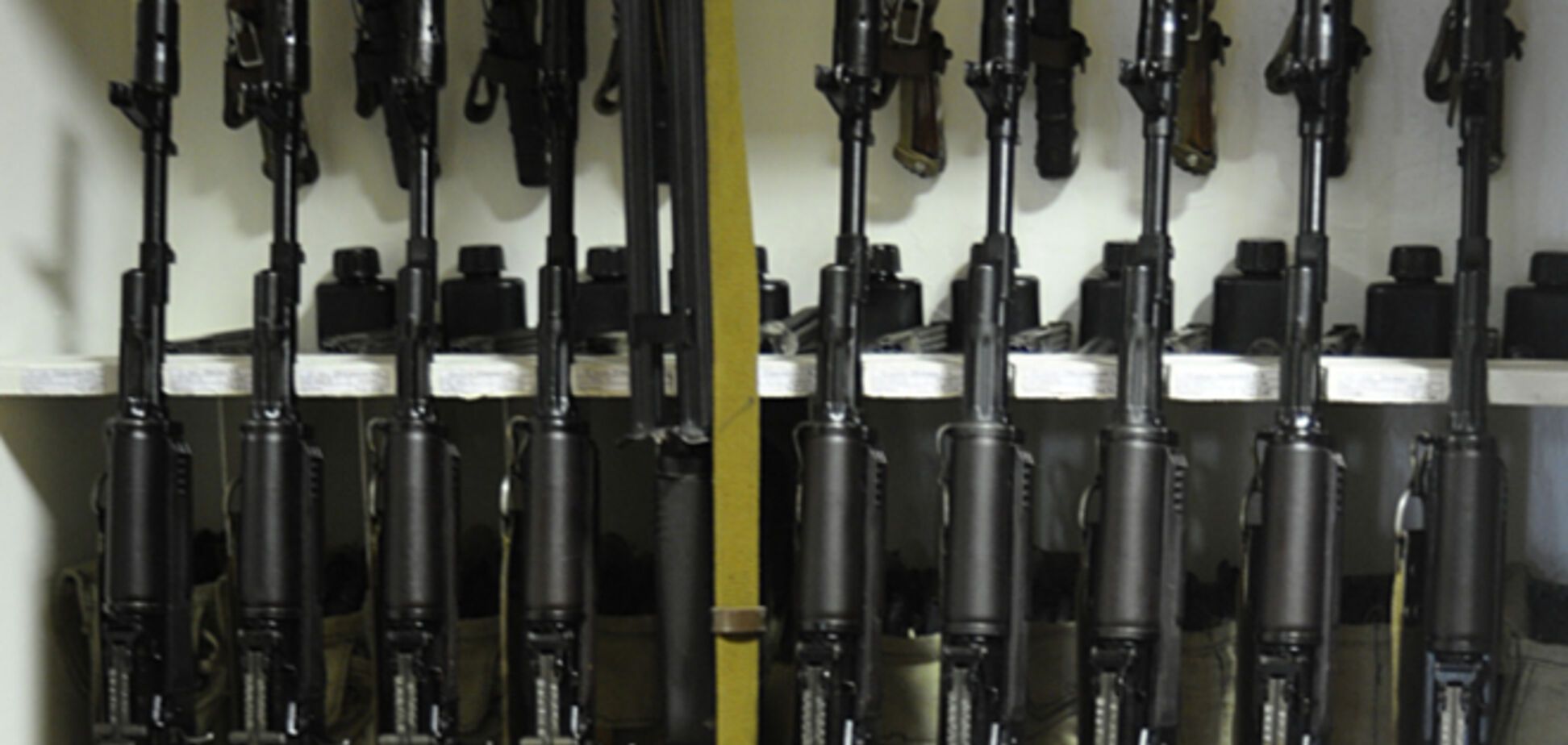 Посол Канады посоветовал Украине сначала добраться до собственного оружия