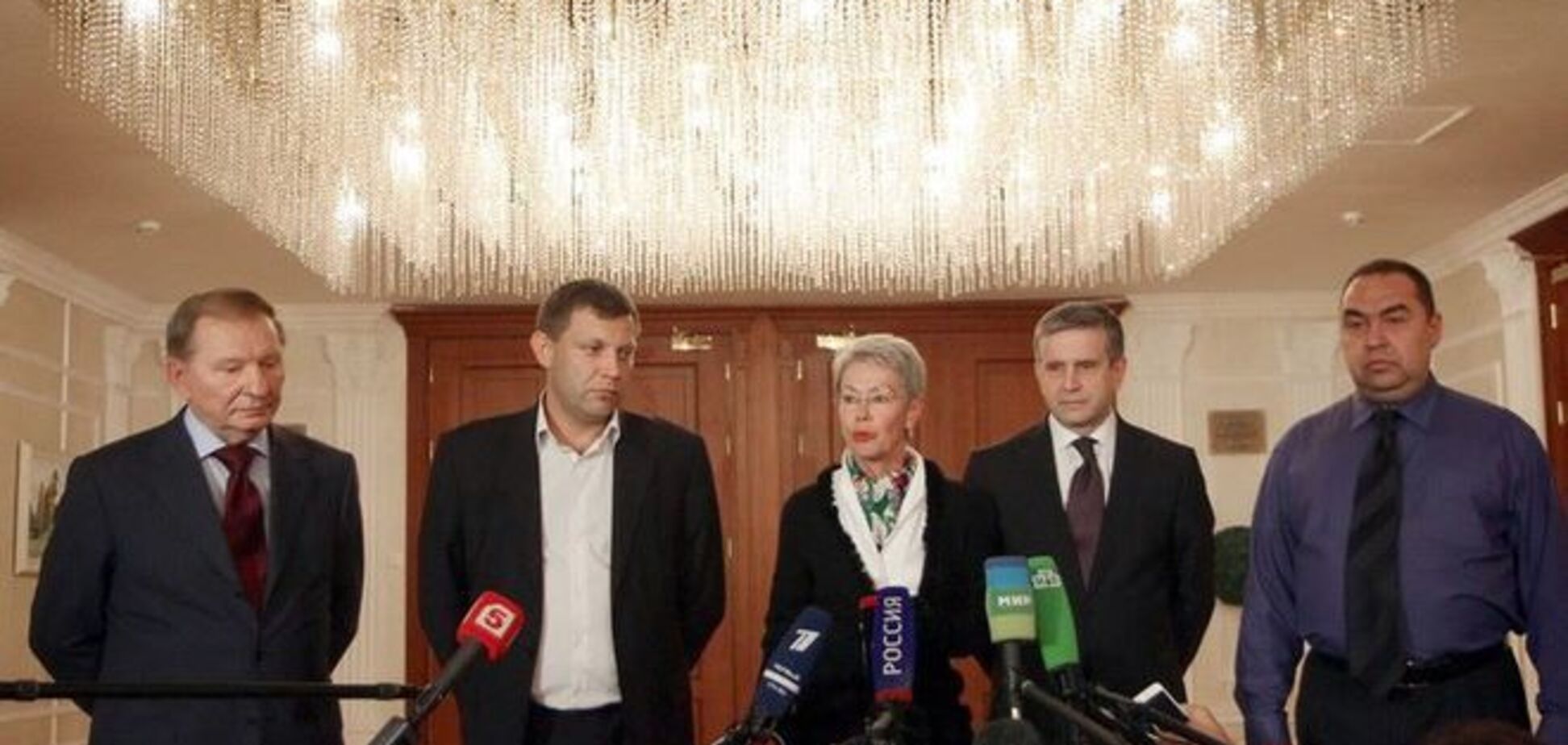 Порошенко об очередном раунде переговоров в Минске: смотрю со сдержанным оптимизмом