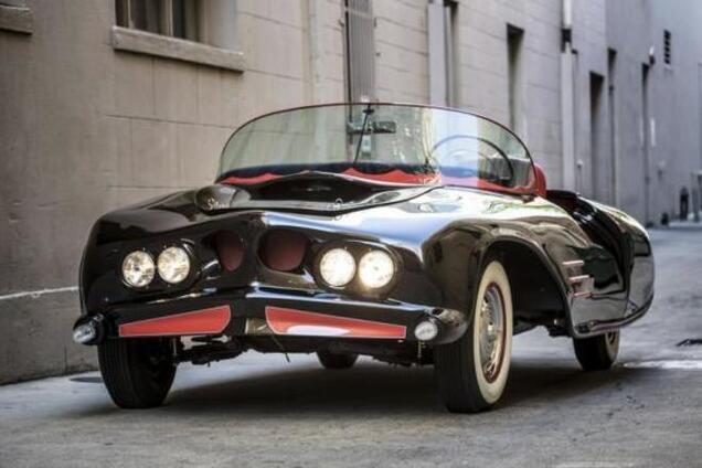 Первый автомобиль Бэтмена ушел с молотка за $137 тыс.