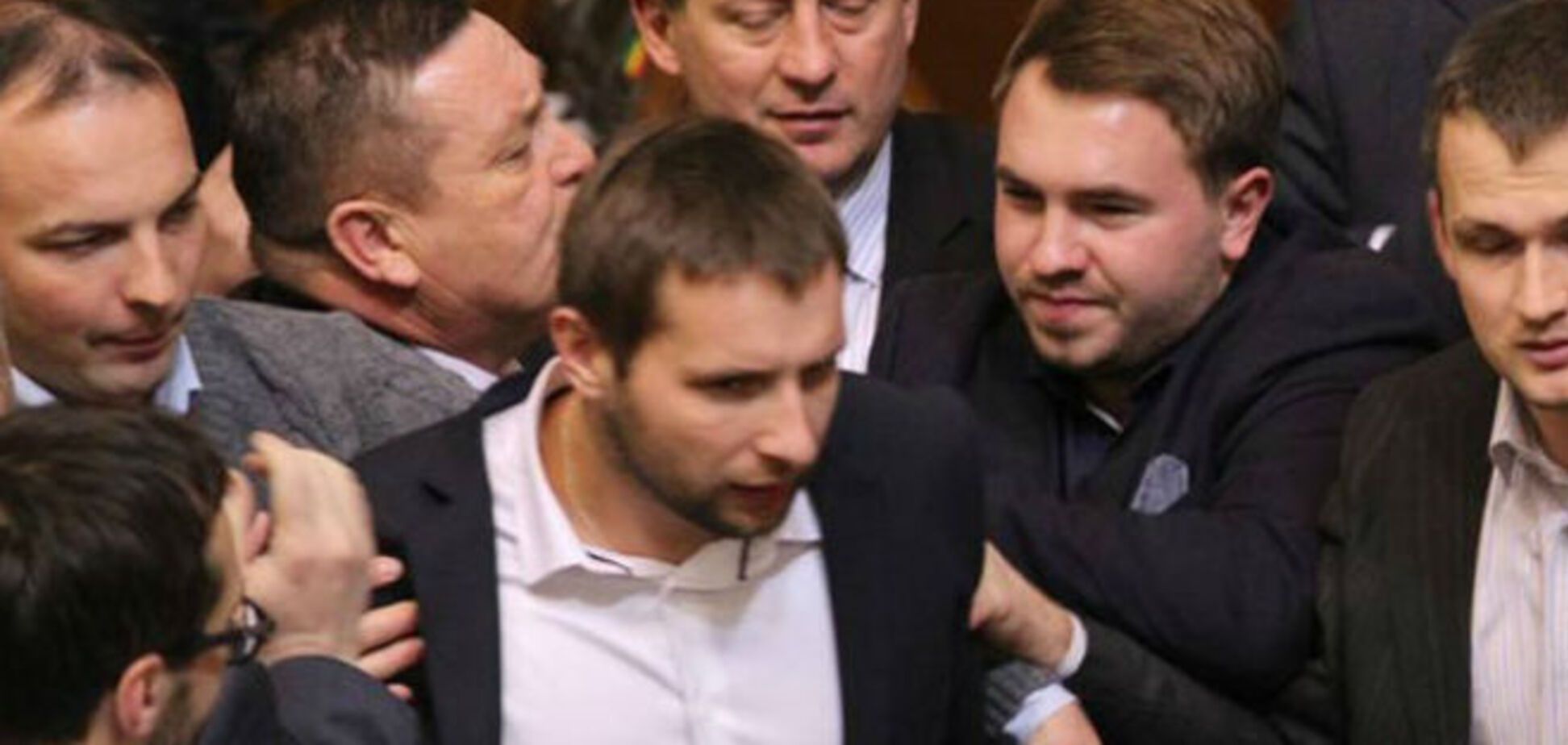 Парламент - не Майдан і форма роботи там має бути парламентська, а не мітинги