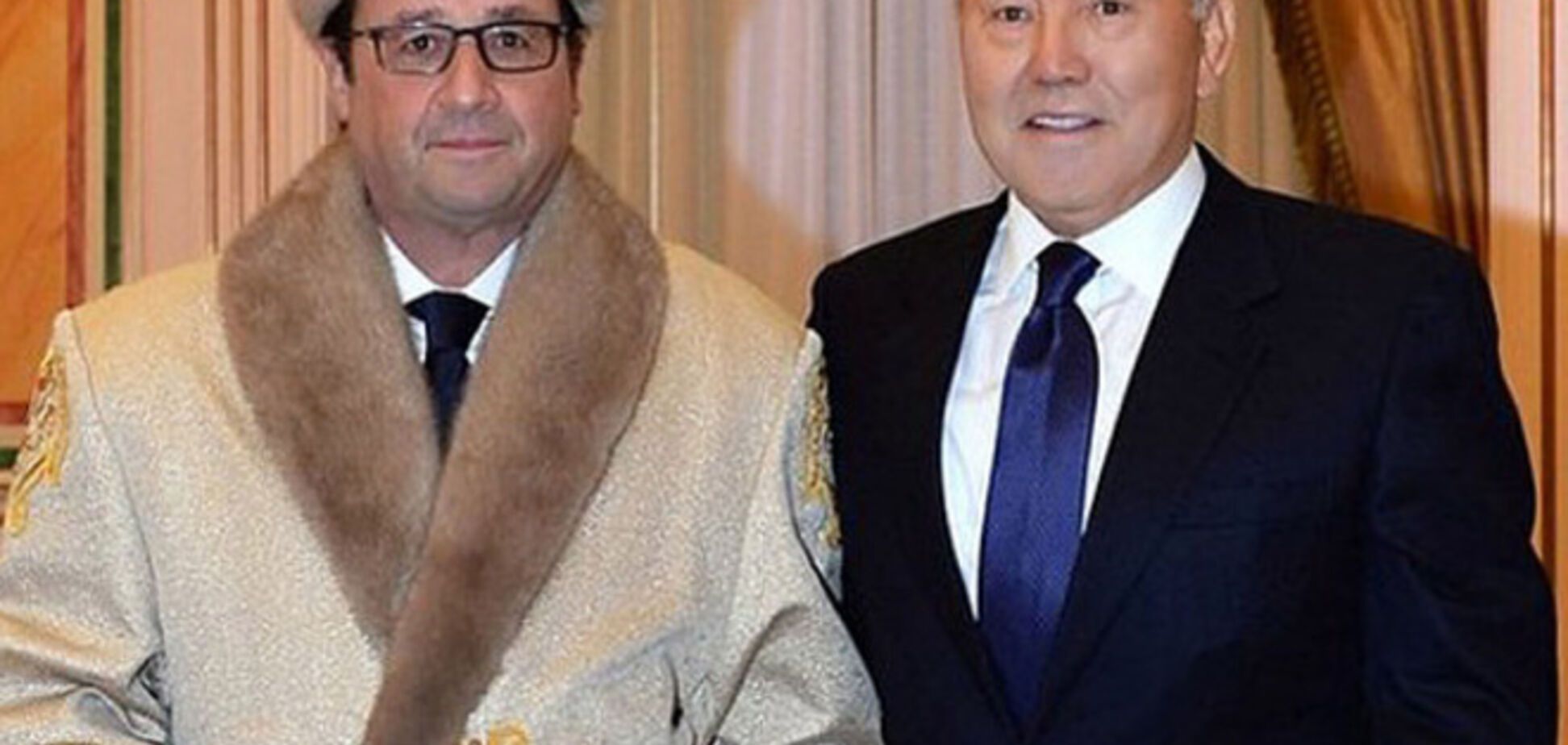 Французы высмеяли в сети казахский наряд президента Олланда. Фотофакт