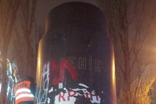 Год назад снесли памятник Ленину в Киеве: кто появится вместо вождя