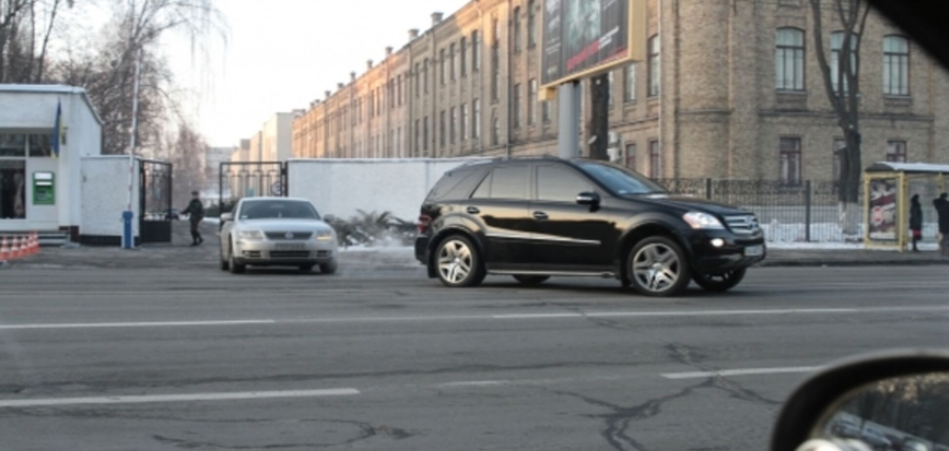Джип с министром обороны нарушил в Киеве правила дорожного движения - СМИ