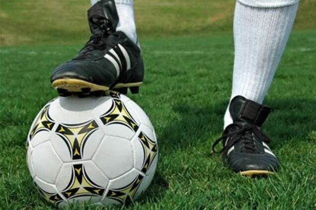 ФФУ обвинили в хищении 750 тысяч гривен на мячах для детей