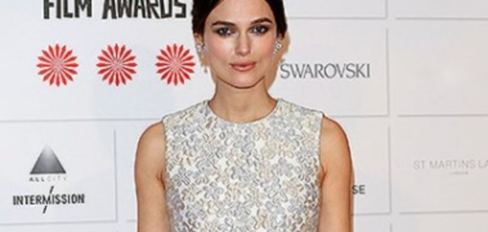 Кира Найтли примерила платье Снегурочки