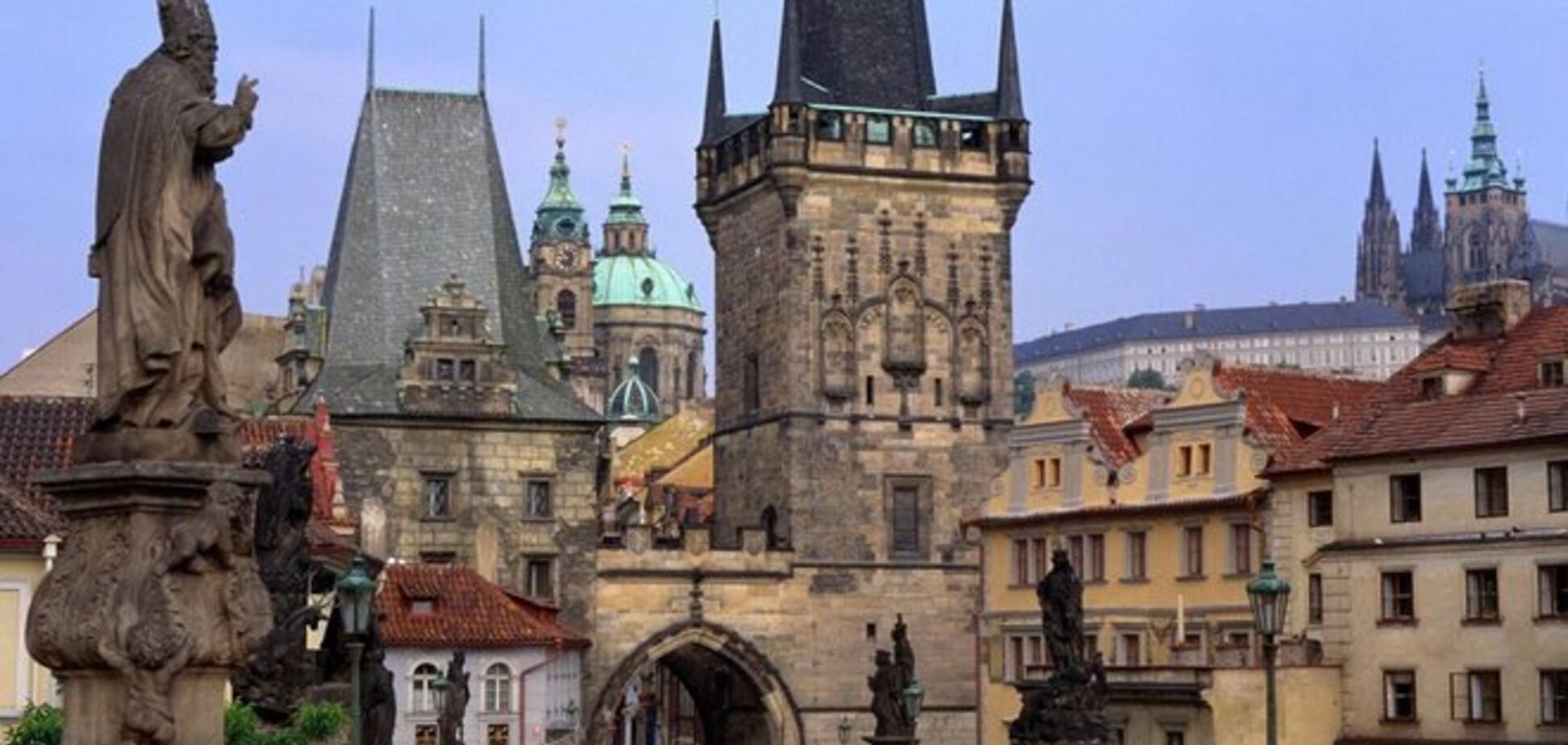 Українські туристи тепер зможуть отримати дворічну візу до Польщі