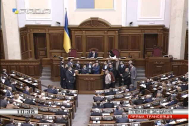 Рада рассмотрит вопрос увольнения голосовавших за диктаторские законы из комитетов