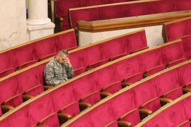 Все думали, что он спал: стало известно, чем занимался казак Гаврилюк во время перерыва в Раде